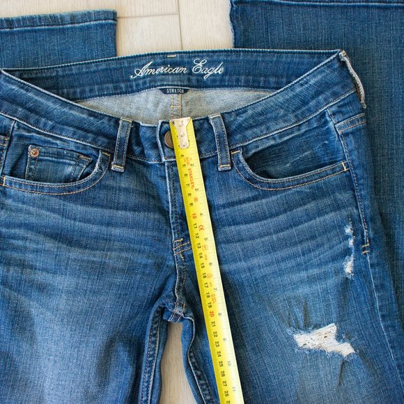 AE Hipster flare stretch dark wash Size 4R - Picture 8 of 17